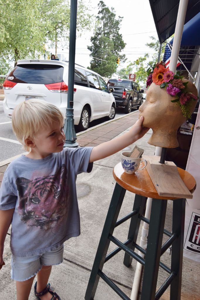 7-2019 art crawl 082 (683x1024).jpg